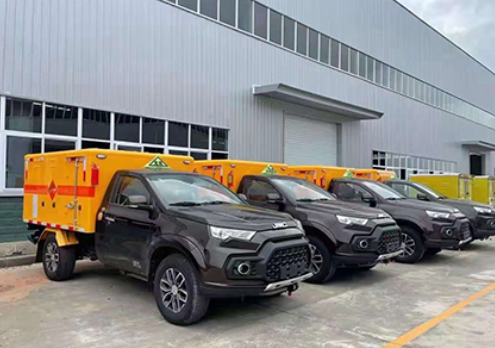 金川爆破器材运输车-保障安全与效率的关键